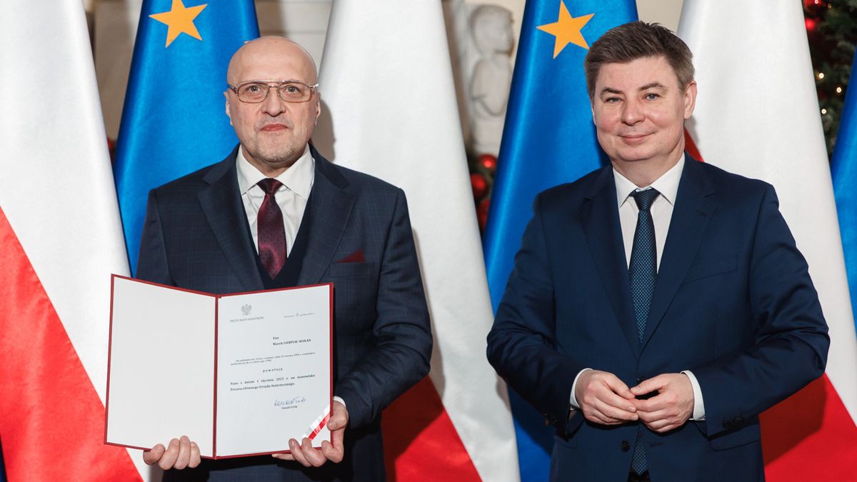 Marek Cierpiał-Wolan (z lewej) został nowym prezesem GUS-u