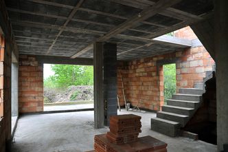 Budowa i remont horrendalnie drogie, ceny wystrzeliły. Ekspert: To nie koniec podwyżek