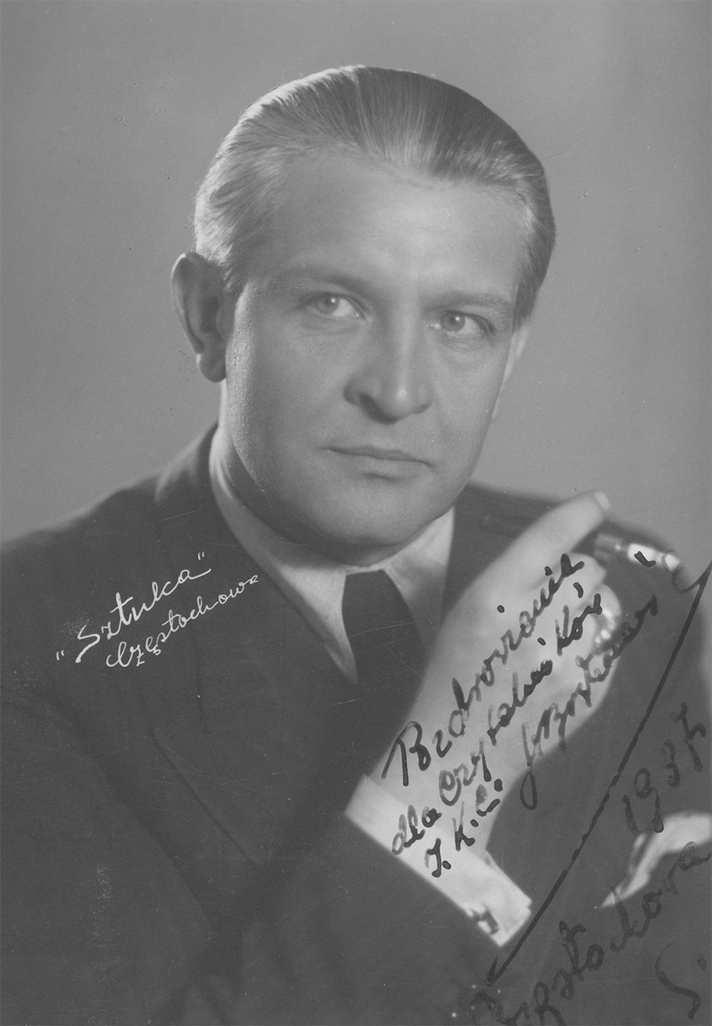 Franciszek Brodniewicz. Fotografia portretowa z autografem, rok 1937 (domena publiczna)