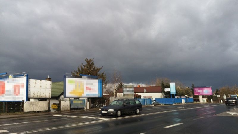 ciemne chmury pogoda niebo lublin