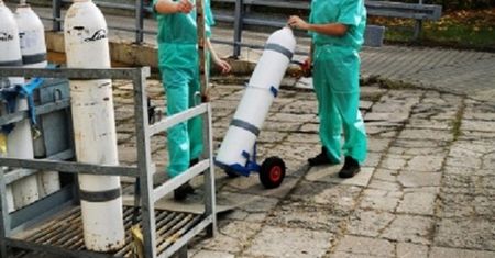 Dramatyczna sytuacja w łódzkim szpitalu. Wezwano pomoc