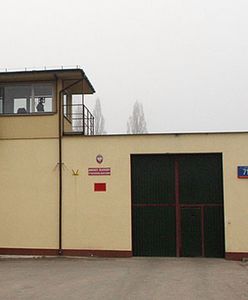 Więzienia oszczędzają: jedna rolka na miesiąc