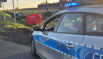 25-latka jechała Peugeotem. Tragedia. Dwie osoby nie żyją