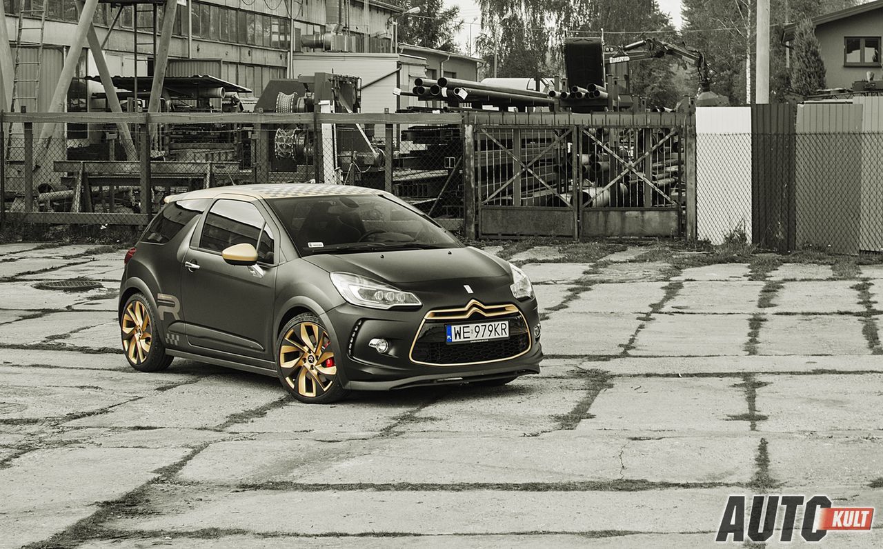 DS 3 Racing (2015) Gold Mat - zdjęcia