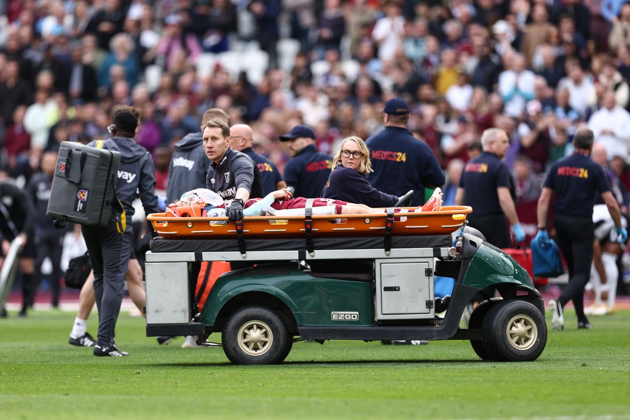 George Earthy's debut dream dashed by injury in West Ham match