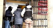 Sklejka z Rosji i Białorusi trafiała do Polski mimo sankcji. Pięć osób zatrzymanych