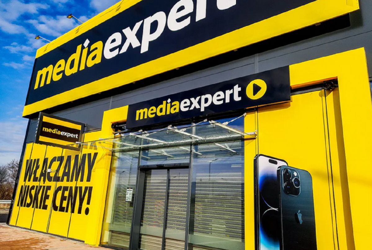 199 zł za słuchawki. Trwa Black Weeks w Media Expert