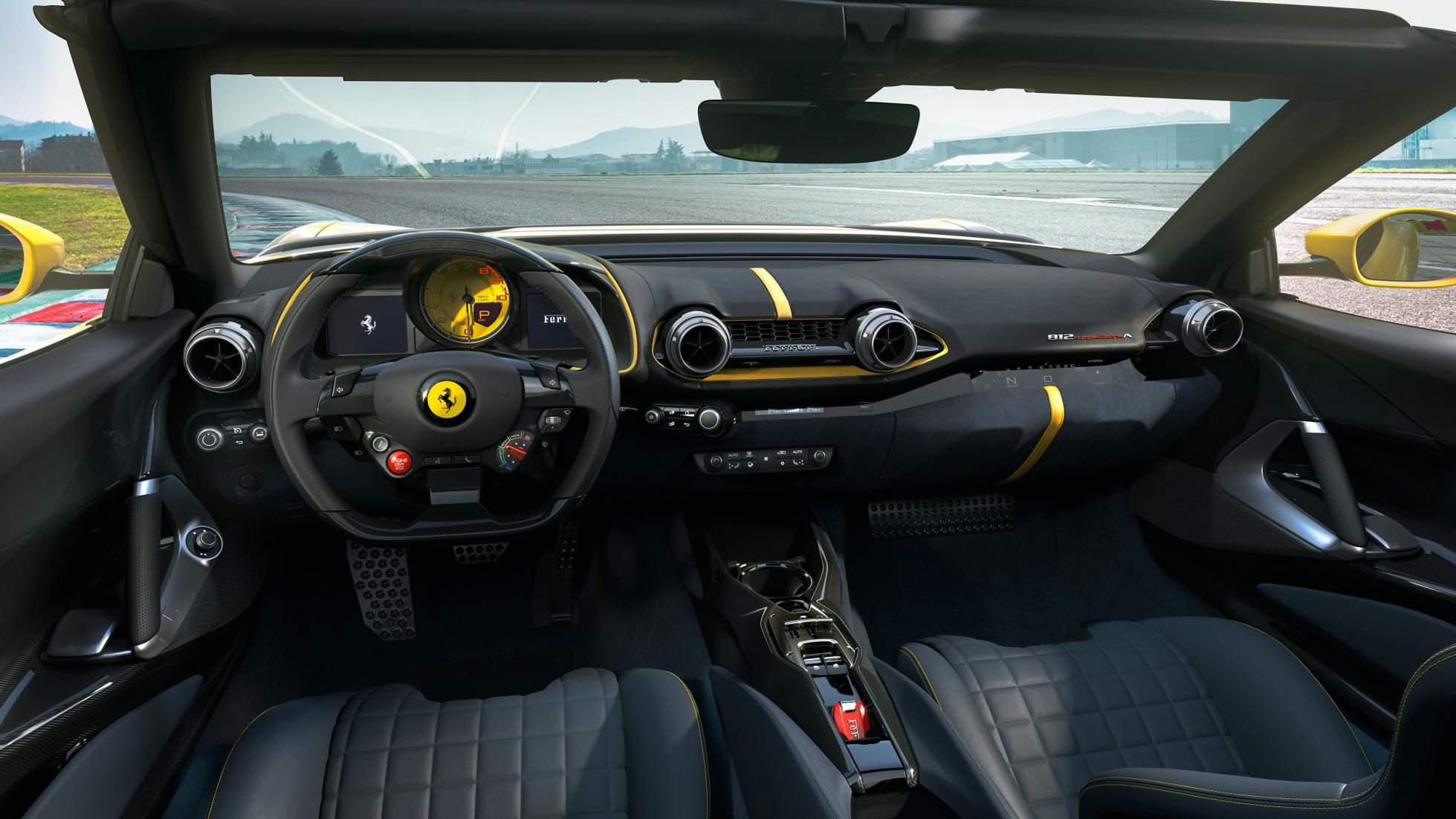 Ferrari 812 Competizione (2021)