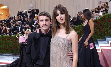 Gwiazdy "Normalnych ludzi" poparły Sally Rooney. Podpisały list