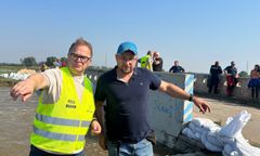 Sytuacja powodziowa pod Wrocławiem. To punkt krytyczny. "Wały namakają"