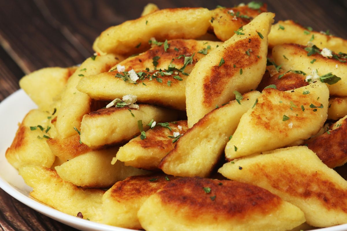 Gdy portfel świeci pustkami, robię kopytka. Wychodzą smaczne i mięciutkie dzięki prostemu składnikowi