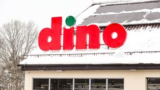 Pokazała jedzenie w Dino. Sygnalistka wyrzucona z pracy