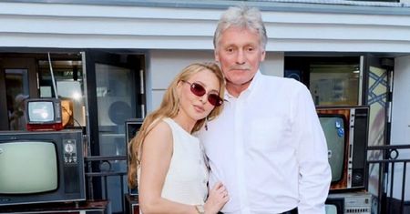Żona Dmitrija Pieskowa ruszyła do sądu. Chce 2 mln euro