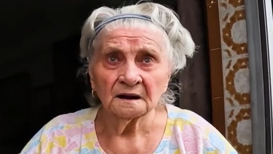Nie miał na jedzenie. Dała mu je za darmo