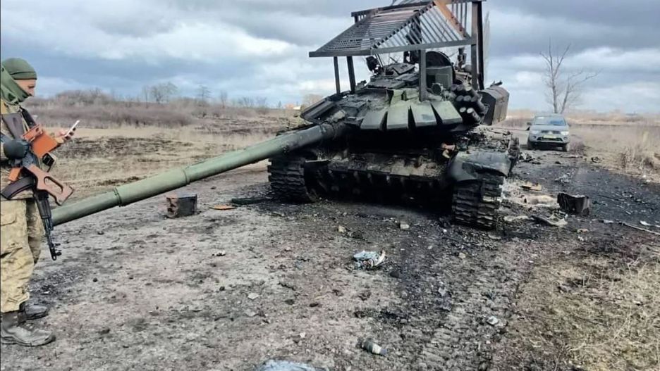 Rosyjski czołgista krytykuje klatki na pojazdach armii Putina