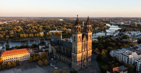 Magdeburg bez pośpiechu. Miasto, które oddycha historią