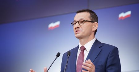 Olbrzymia podwyżka dla Polaków. Pensja minimalna wyższa o 500 złotych?