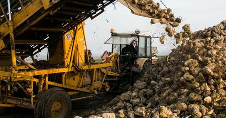 Czekając na paliwo. Rolnicy na skraju wytrzymałości