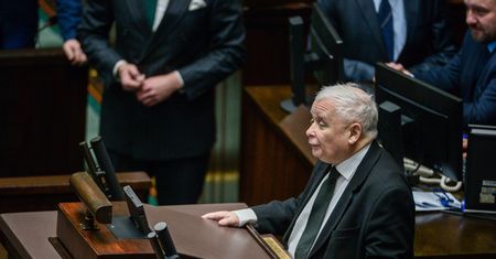 "Oderwany od rzeczywistości". Wiceszef MON o Kaczyńskim