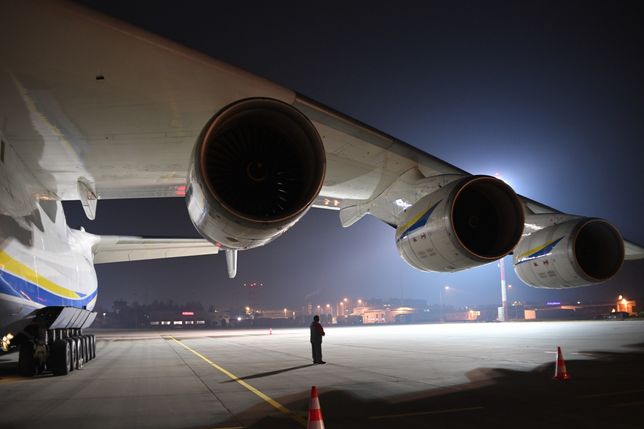 Antonow An-225 Mrija na lotnisku w Rzeszowie 