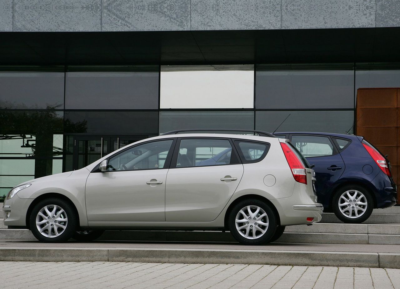 Hyundai i30 I - porównanie kombi i hatchbacka