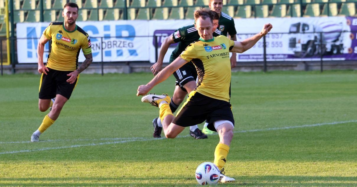 Betclic 3. liga: Starcie beniaminków w Kolbuszowej Dolnej