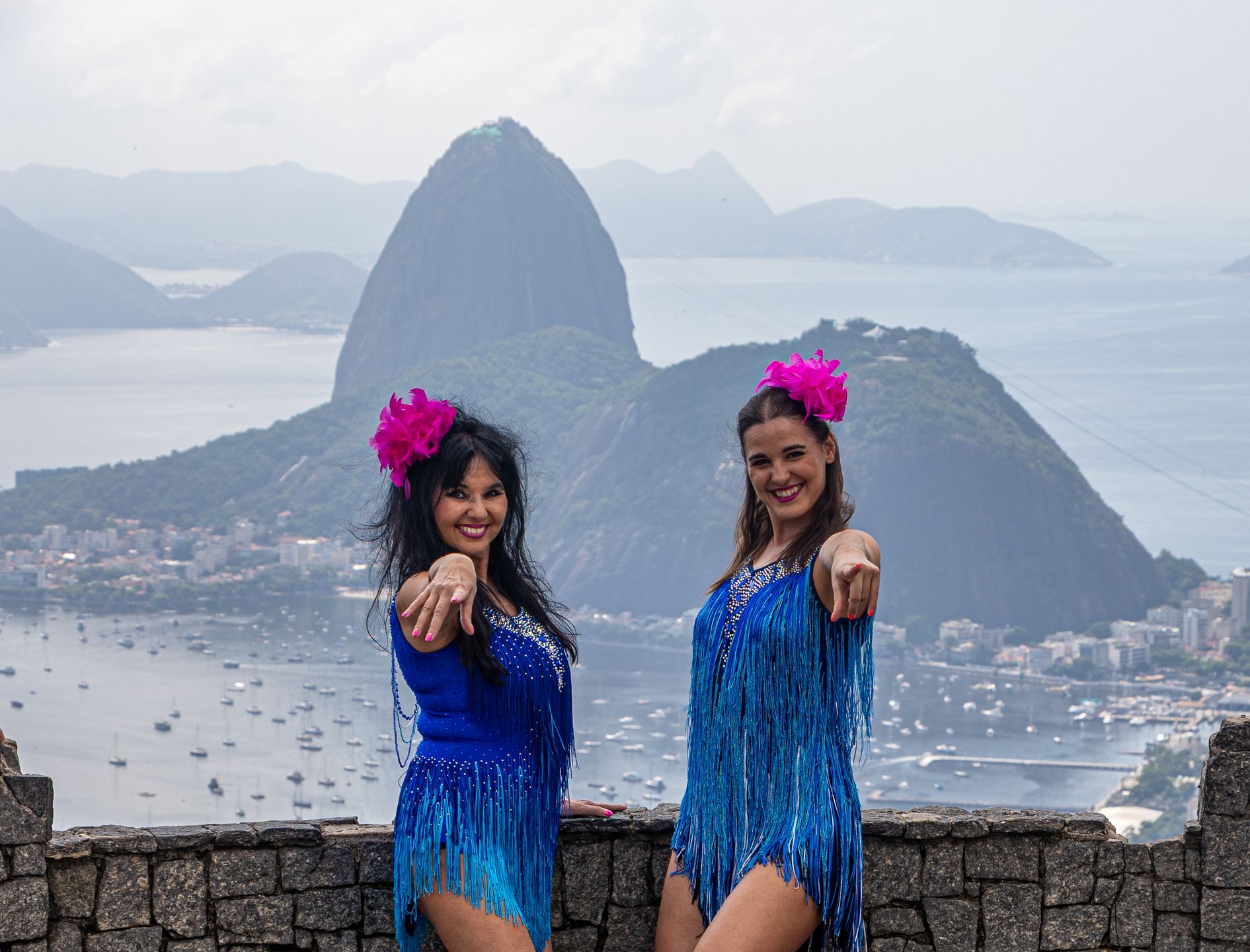 Rio w czasie karnawału żyje sambą. Taniec i muzyka są wszędzie