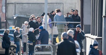 Rząd szykuje nam kolejny kryzys. "Niepokojący proces"
