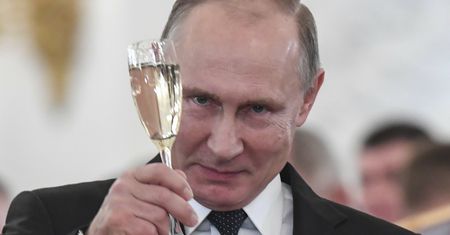 Rosja nadal zarabia fortunę na ropie. "Wpływy są dwukrotnie wyższe niż rok temu"