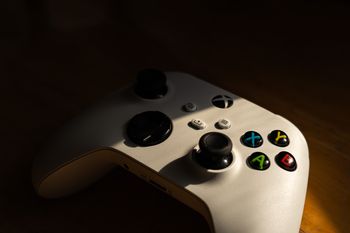 Wielki zwrot w sprawie gry Kojimy. Sony się wycofało, Xbox wkroczył do akcji