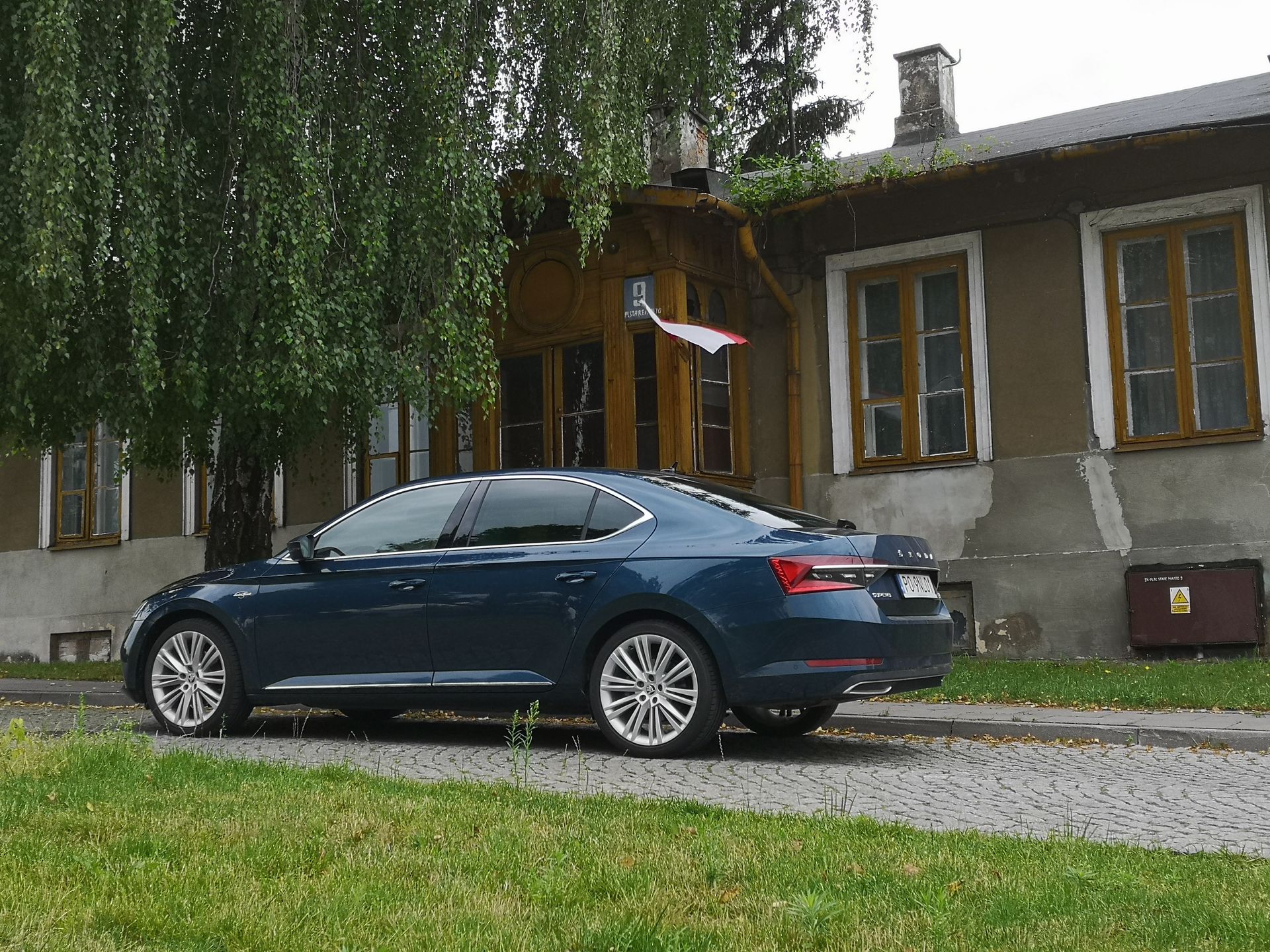 Skoda Superb iV: Systemy zarządzania energią oraz wsparcia kierowcy 3