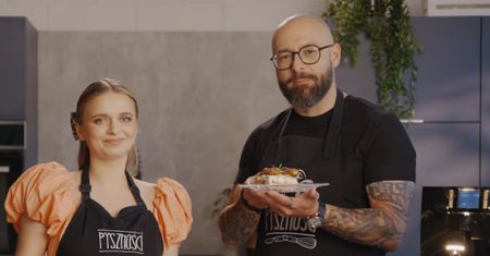 Zaparz kawę i zanurz w niej herbatniki. Pyszne ciasto bez pieczenia skradnie serca