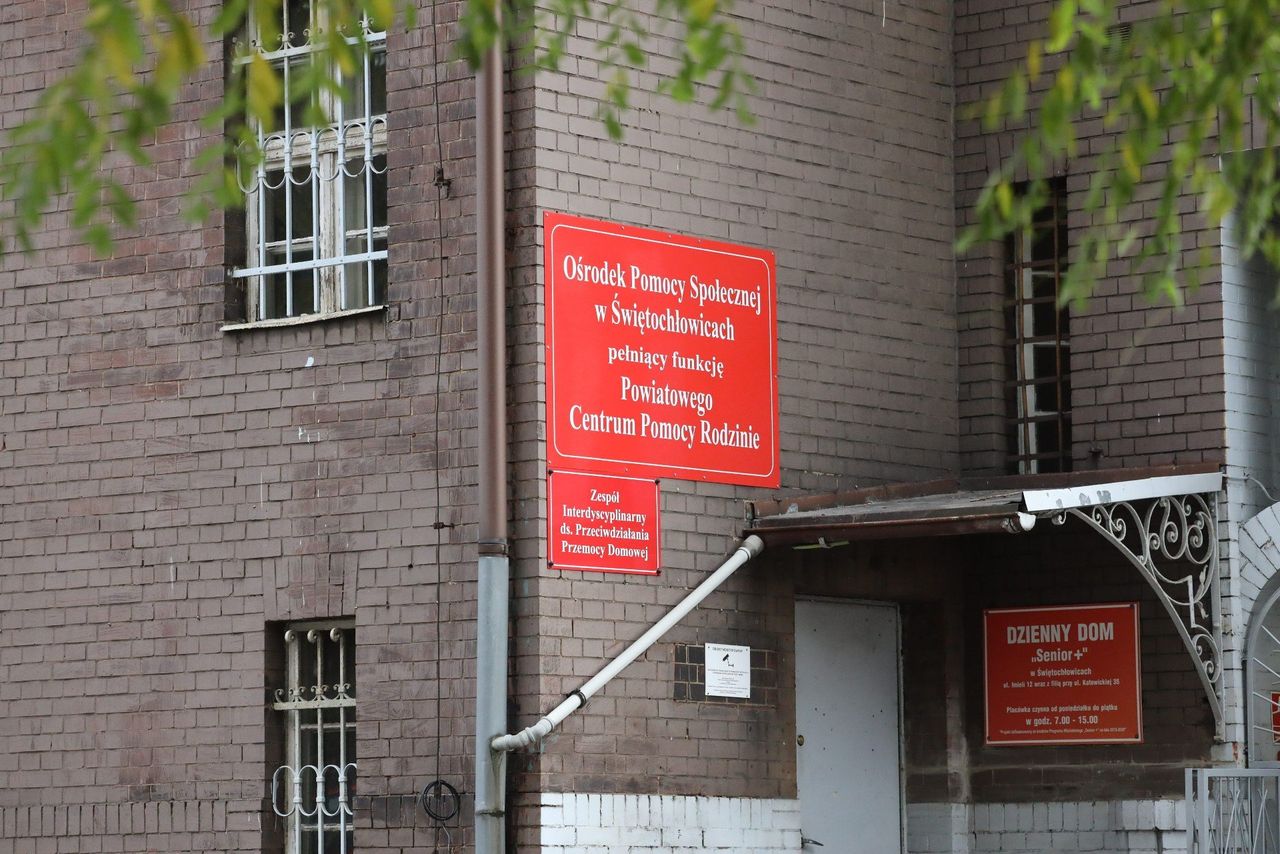 Mirella ze Świętochłowic 27 lat nie wychodziła z domu. "OPS nie otrzymał żadnych zgłoszeń"