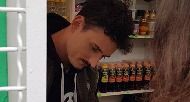 Dawid Podsiadło promował najnowszą płytę w "Małomiasteczkowym" kiosku (wideo)