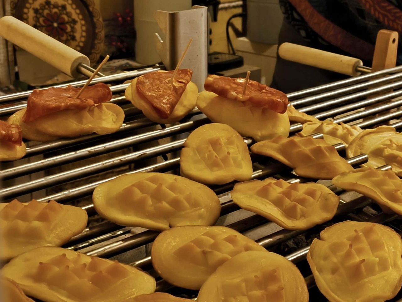 Oscypki z dodatkiem wędliny