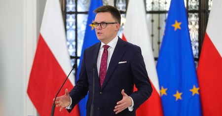 "To ostatnia szansa". Hołownia obawia się rozpadu koalicji