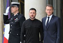 Wołodymyr Zelenski i Emmanuel Macron