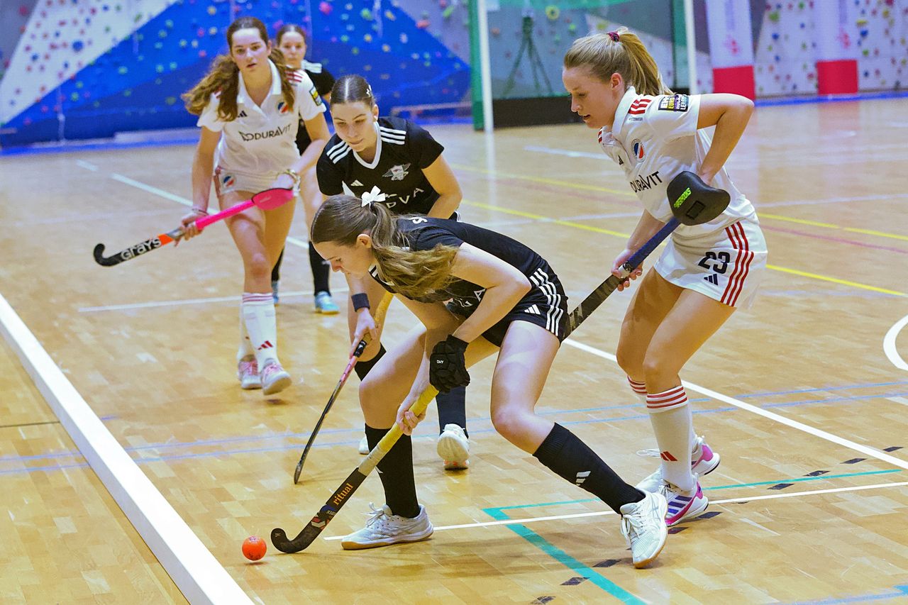 Halowy Klubowy Puchar Europy Kobiet w Swarzędzu: sensacje pierwszego dnia – Sumchanka i Swarek z porażkami