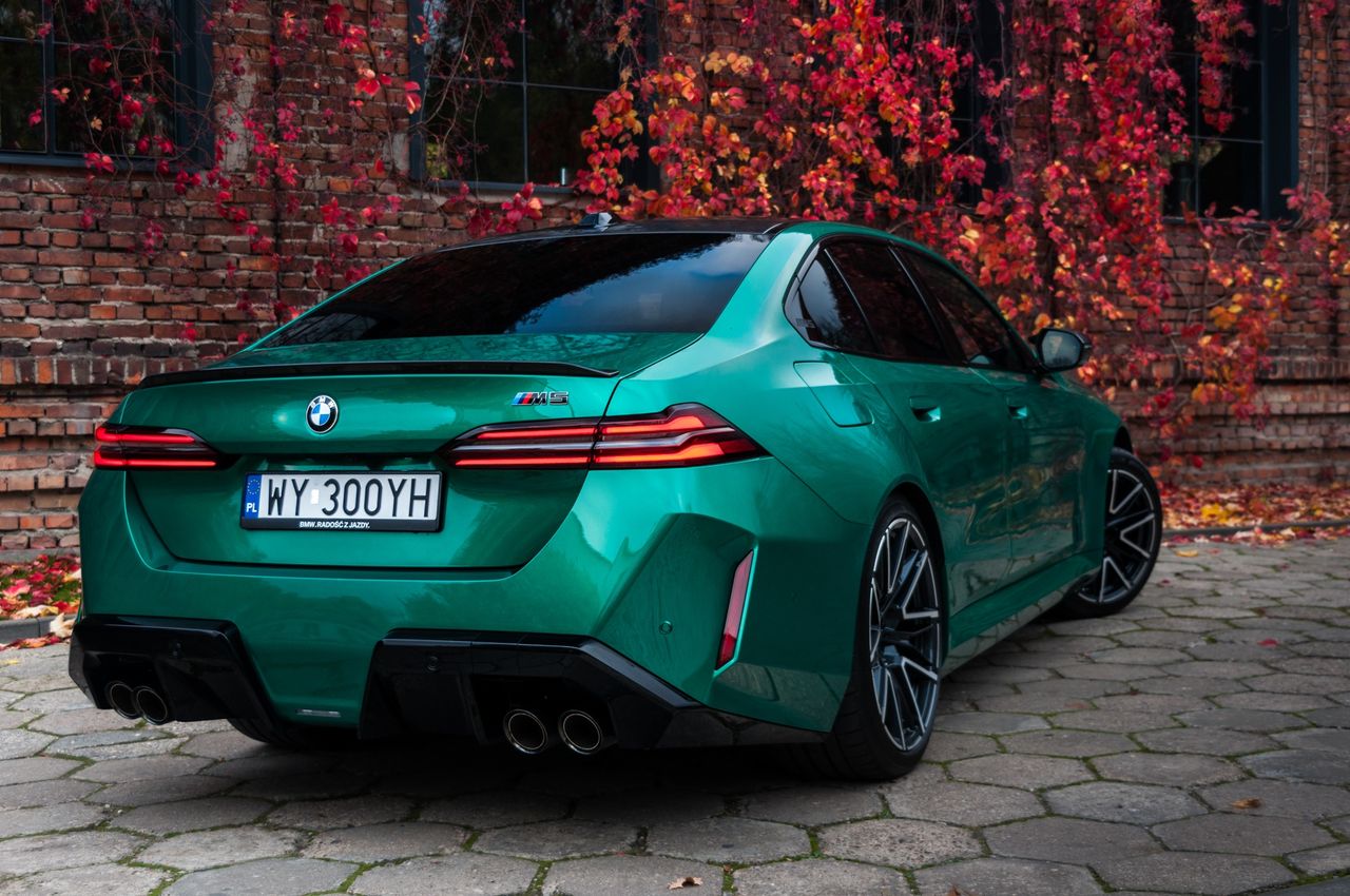 BMW M5 (G90)