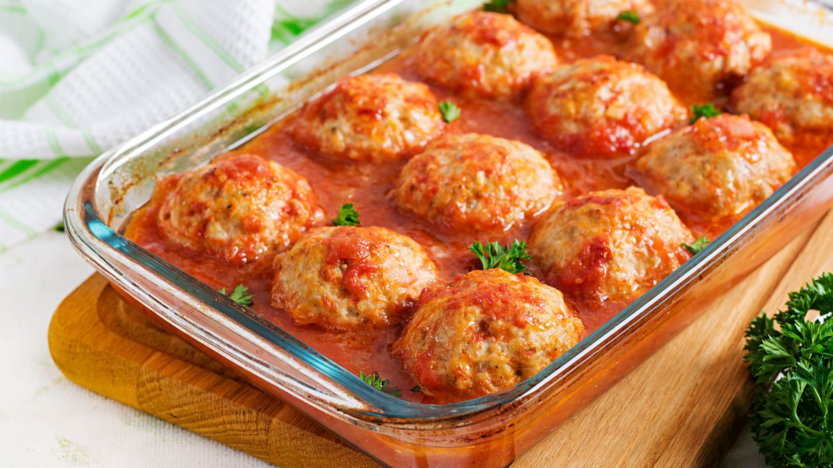 Kotlety mielone z piekarnika, które smakują jak gołąbki