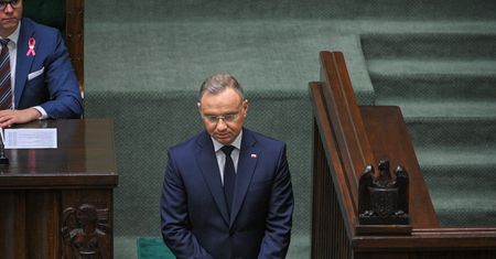 "Orędzie Dudy wywoła falę". Wezwanie Tuska, uśmiech Kaczyńskiego i początek kampanii
