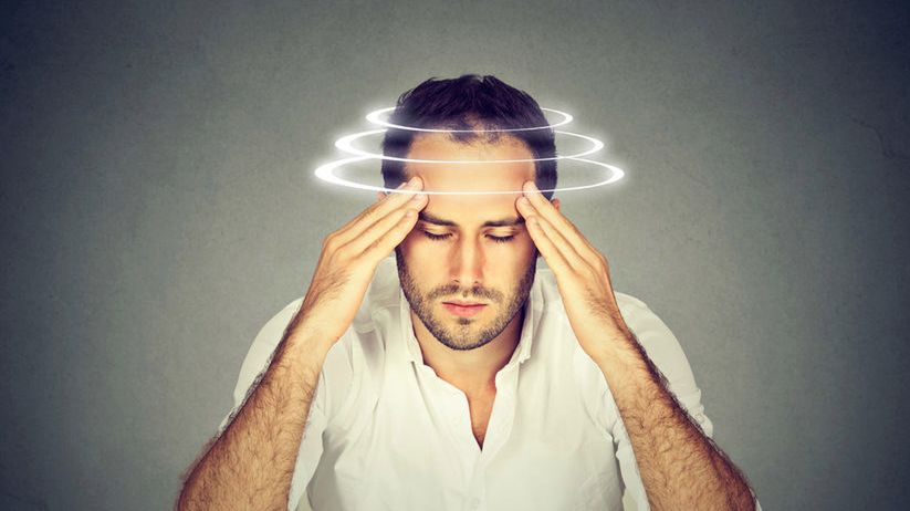 Zawroty głowy przy wstawaniu pojawiają się u wielu osób