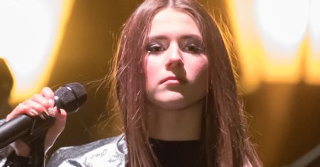 Roksana Węgiel odpowiada na hejt w refleksyjnym wpisie na Instagramie: "Nikogo nie krzywdzę. Może powinnam mieć wyrąbane, ale jest ciężko"