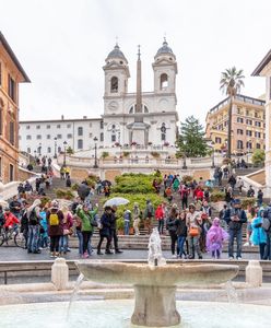 Masowo okradają Polaków. Konsulat wydał rekordową liczbę dokumentów