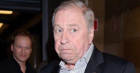 Jerzy Stuhr WCIĄŻ nie został przesłuchany. Z czego wynika zwłoka?