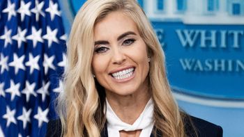 Rzeczniczka Trumpa z debiutem pełnym wpadek. Ekspert wyłapał osobliwe sygnały