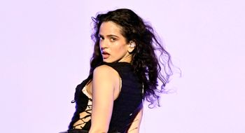 Rosalía śpiewa z playbacku? Artystka zamknęła usta krytykom