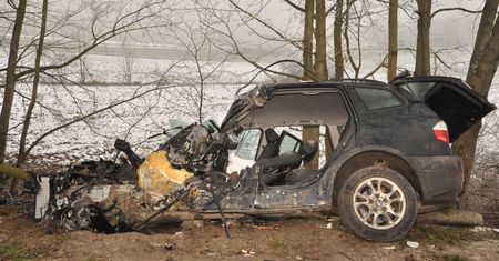 Dramatyczny wypadek w Lubelskiem. Kierowca w śpiączce