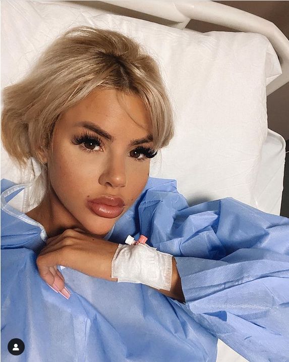 Hannah Elizabeth na zdjęciu tuż przed operacjami