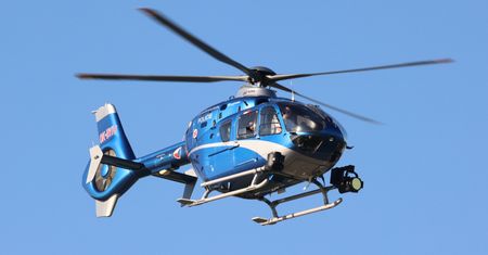 Groźny incydent w Małopolsce. Z helikoptera spadł ładunek